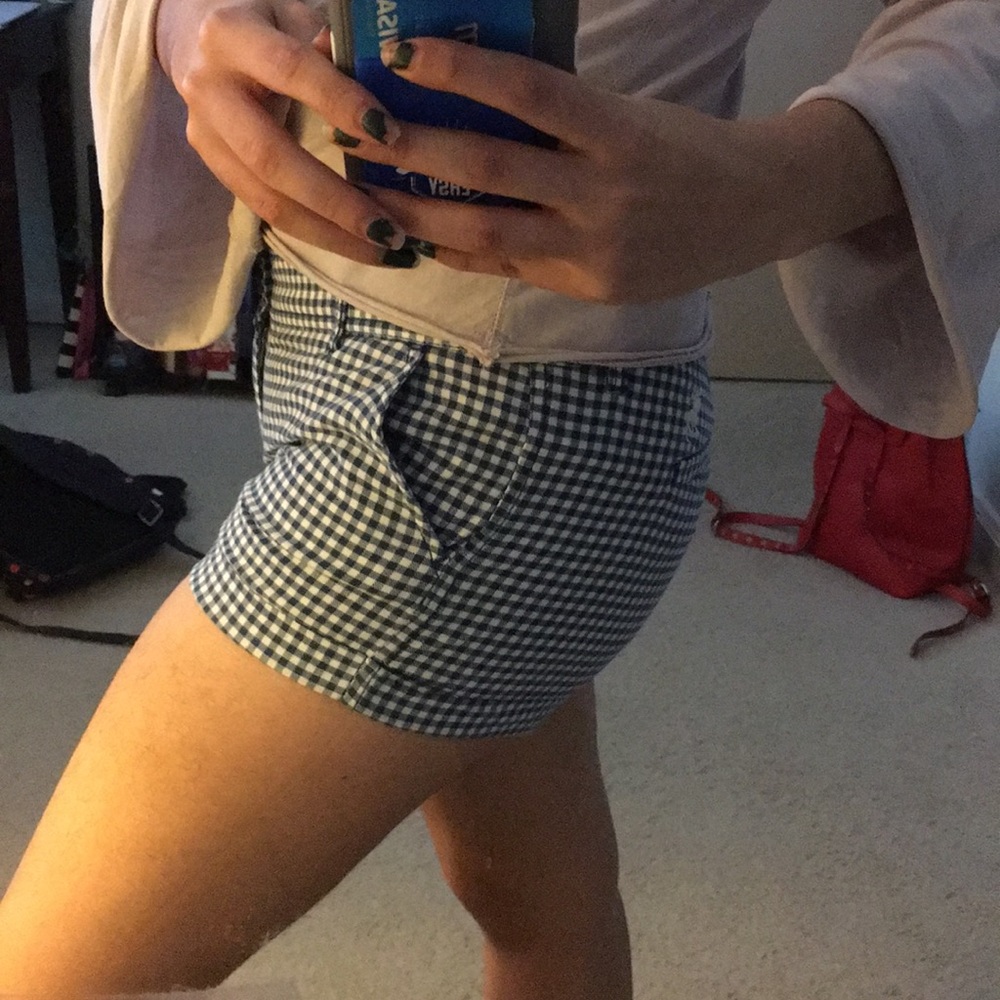 Gingham shorts!